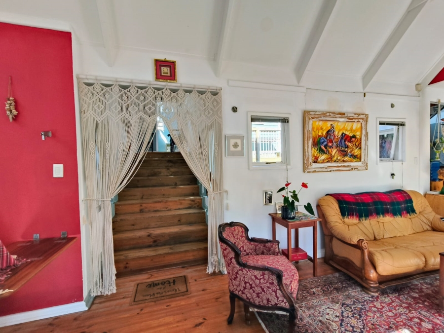 3 Bedroom Property for Sale in Wavecrest Eastern Cape
